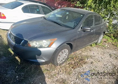 2010 Honda Accord Lx z USA, uszkodzony, nr VIN 1HGCP2F3XAA073928